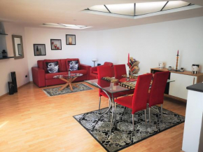 Corte Lambruschini central apartment with Free covered Parking Genova